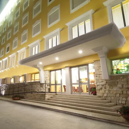 Complesso Termale Vescine Hotel Castelforte