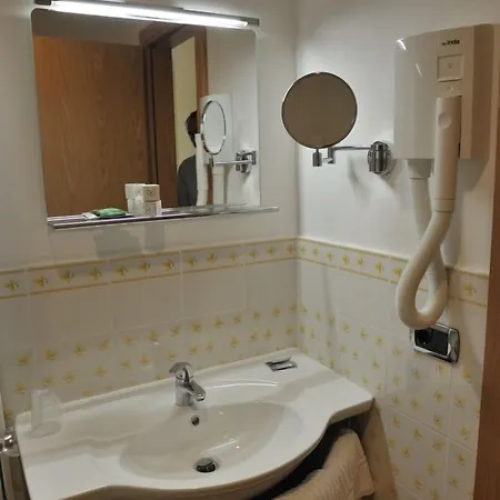 Complesso Termale Vescine 3*