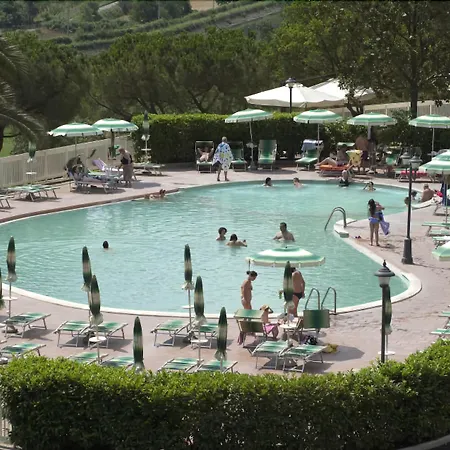 Complesso Termale Vescine Hotell 3*