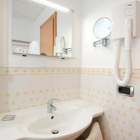 Hotell Complesso Termale Vescine 3*