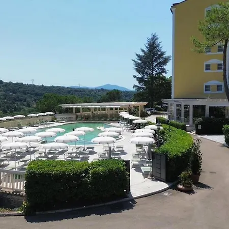 Complesso Termale Vescine Hotell Castelforte