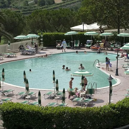 Complesso Termale Vescine 3* Castelforte
