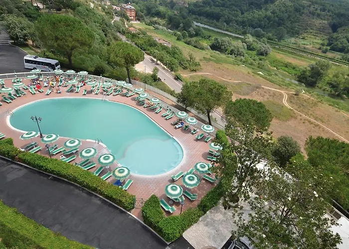 Complesso Termale Vescine Castelforte